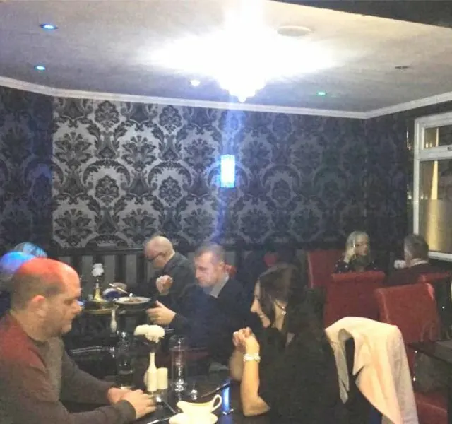 A busy evening in the Mumbai Lounge dining room